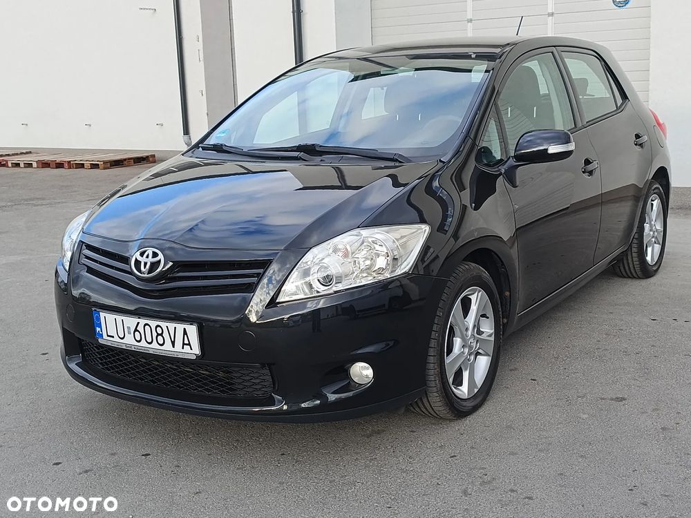 Toyota Auris 1.6 Life+ - 10