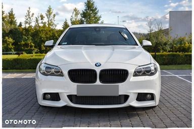 BMW Seria 5 525d xDrive Luxury Line - 3