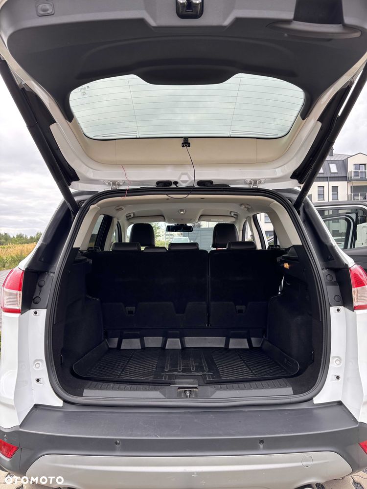 Ford Kuga - 5