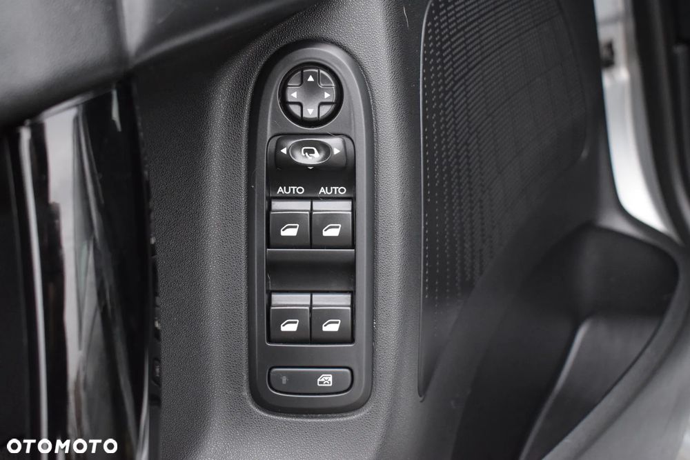 Citroën C3 Pure e-Tech VTi 82 ETG Tendance - 23