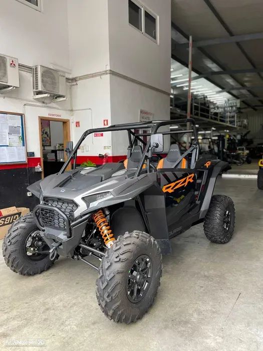 Polaris RZR XP 1000 SPORT EPS TRATOR (NOVO) - 1