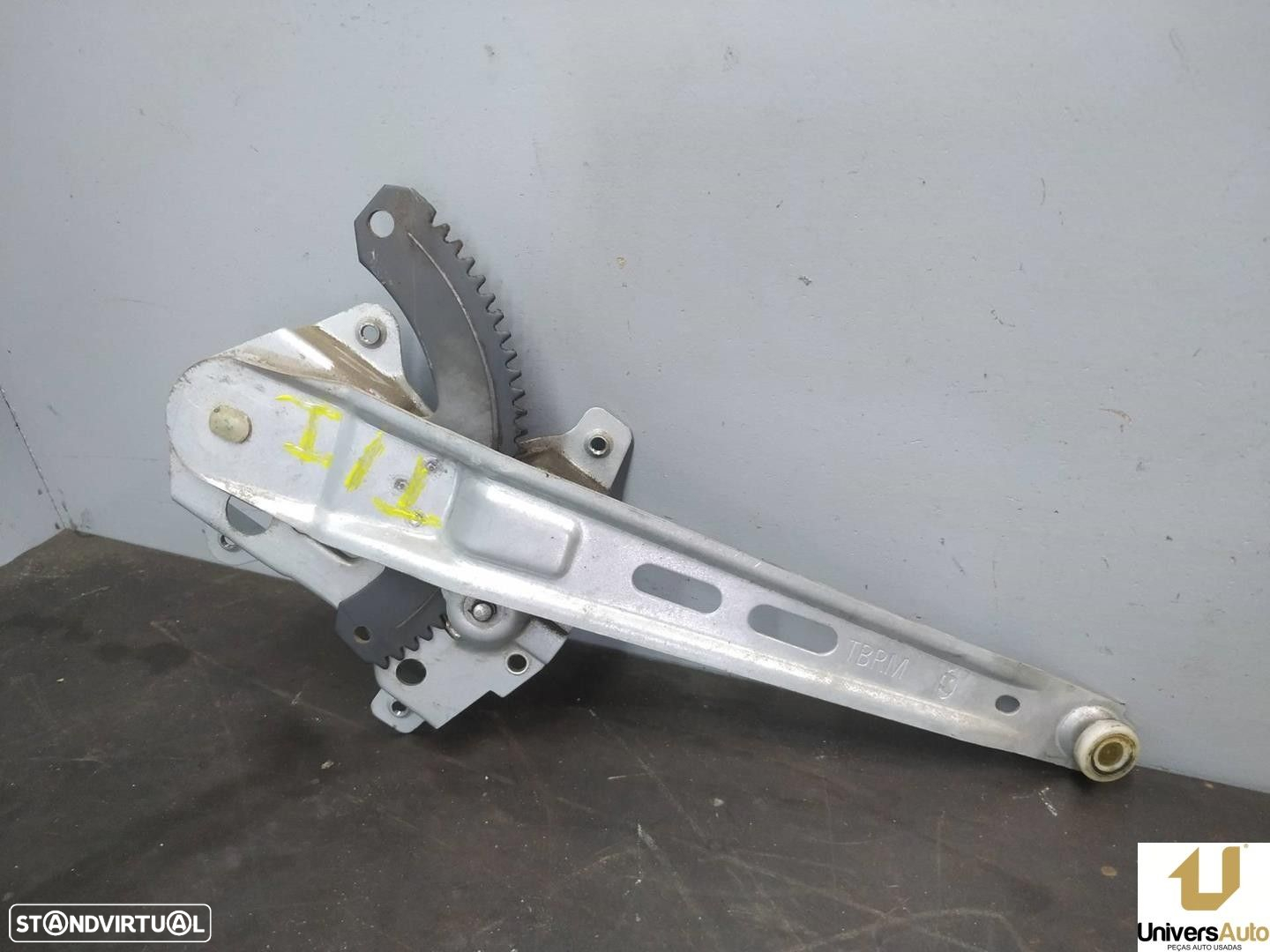 ELEVADOR DE VIDRO TRASEIRO ESQUERDO HYUNDAI GETZ 2005 - - 2