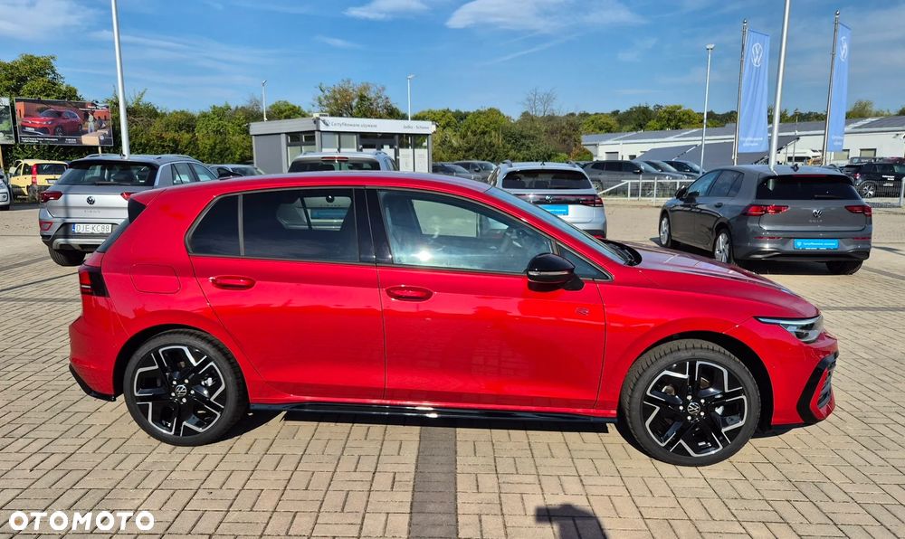 Volkswagen Golf VIII 1.5 TSI R-Line Plus - 13