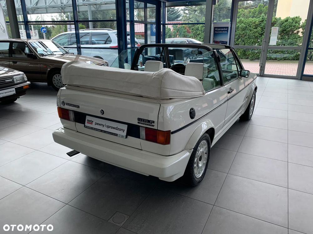 Volkswagen Golf Cabrio - 15