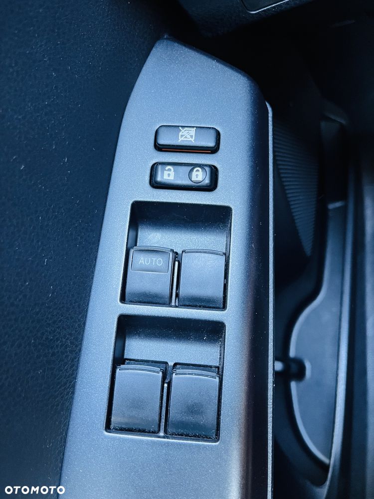 Toyota RAV4 - 13