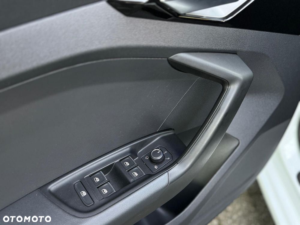 Audi A1 Sportback - 12