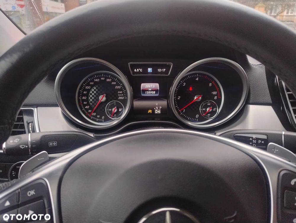 Mercedes-Benz GLE - 9