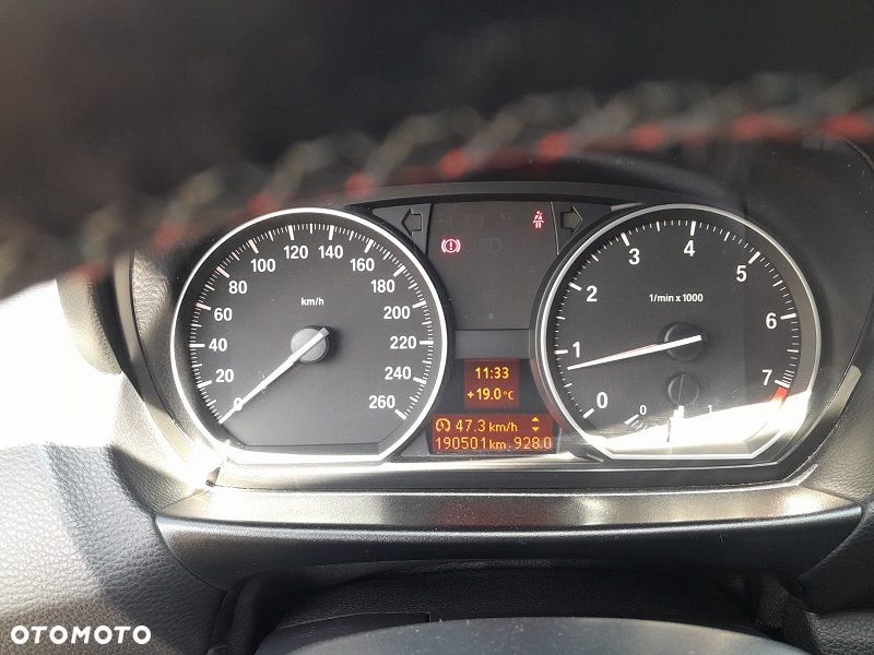 BMW Seria 1 120i Edition Sport - 12
