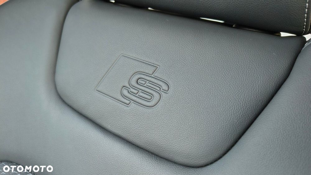 Audi S6 Avant - 39