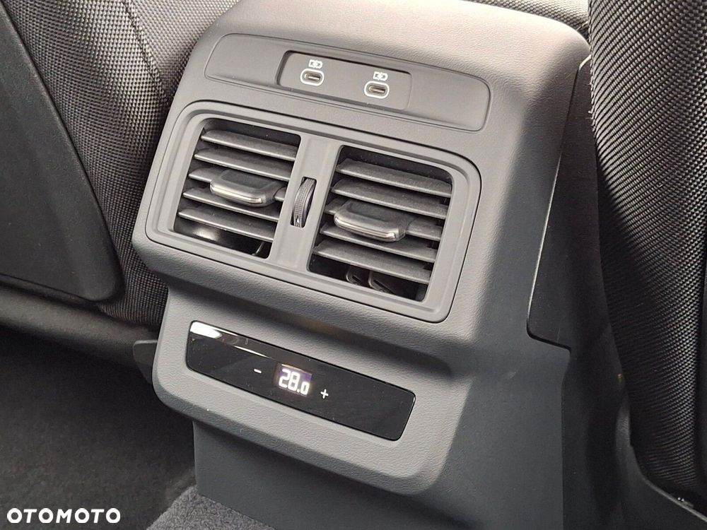 Audi Q5 Sportback - 21