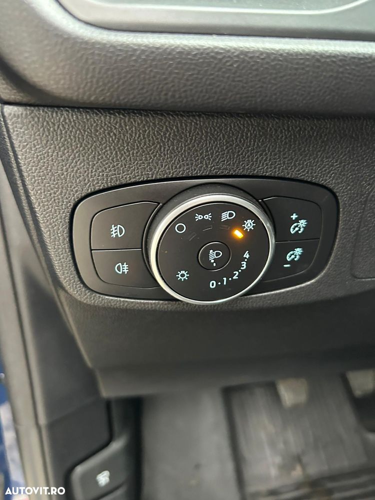 Ford Focus 1.0 EcoBoost Connected - 18