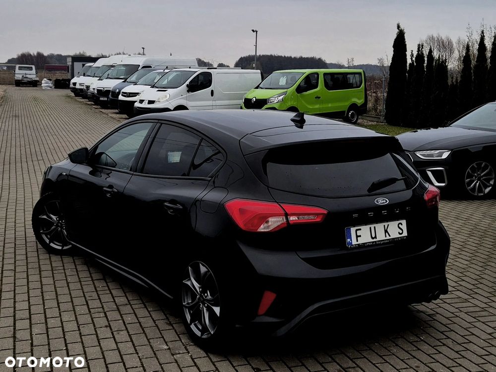 Ford Focus 1.5 EcoBoost ST-Line - 19