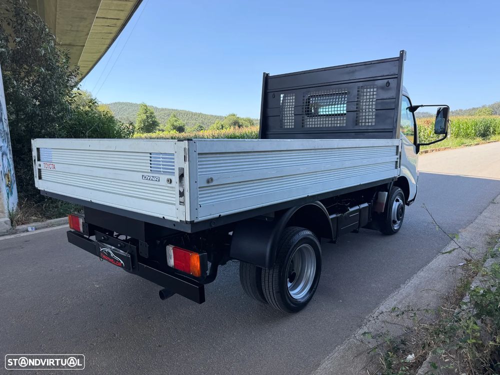 Toyota DYNA M 35.25 3.0 D4D  ABS - 5