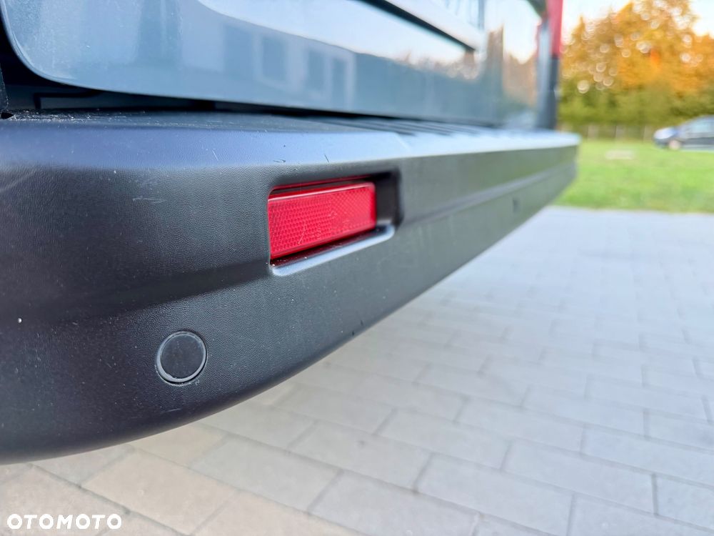 Renault Trafic - 26