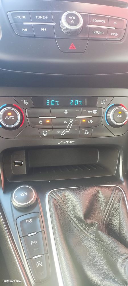 Ford Focus 1.5 TDCi Titanium - 12