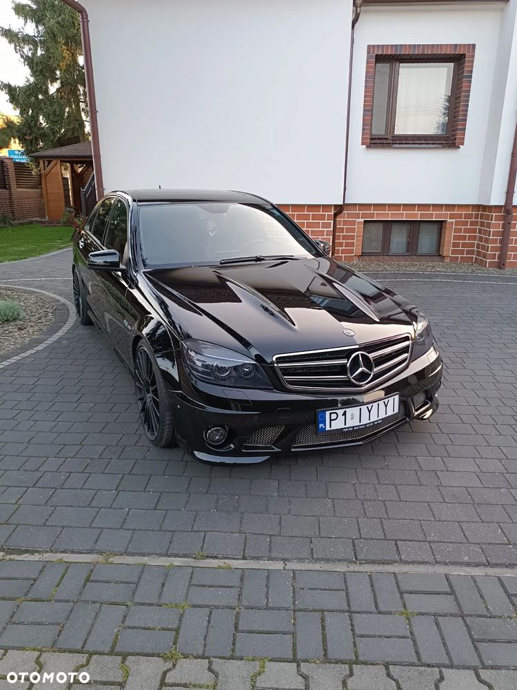 Mercedes-Benz Klasa C 63 AMG 7G-TRONIC SPORT EDITION - 3