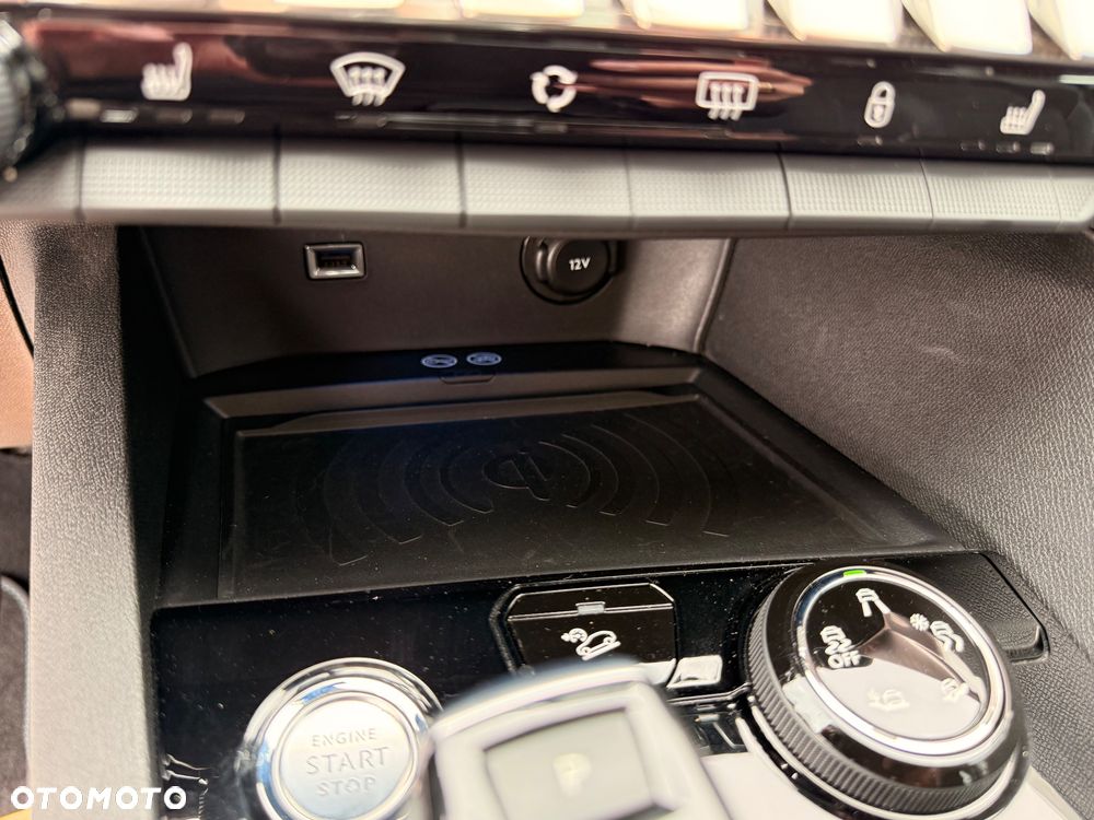 Peugeot 3008 1.6 PureTech GPF Crossway S&S EAT8 - 33