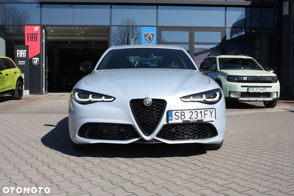 Alfa Romeo Giulia - 2