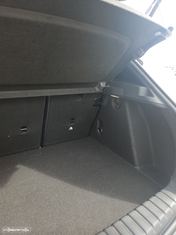 BMW 116 d Pack Desportivo M Auto - 16