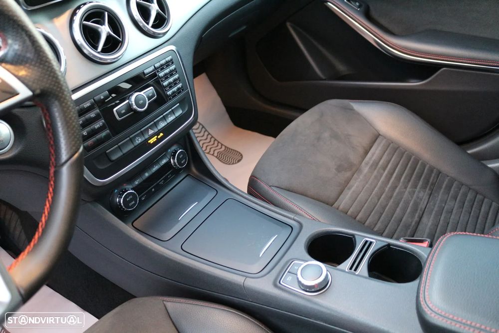 Mercedes-Benz GLA 220 CDI AMG Line - 21