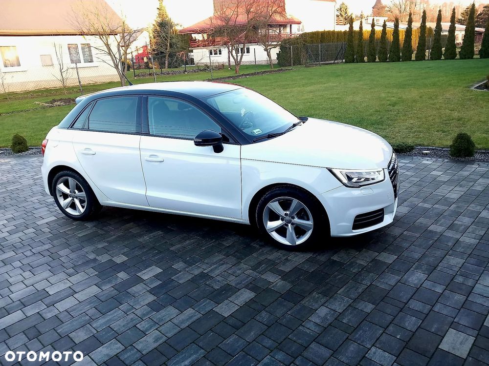 Audi A1 Sportback 1.6 TDI S tronic - 1