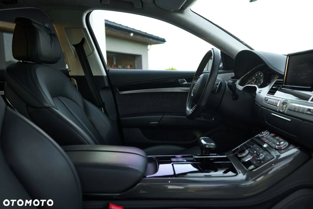 Audi S8 4.0 TFSI Quattro - 28