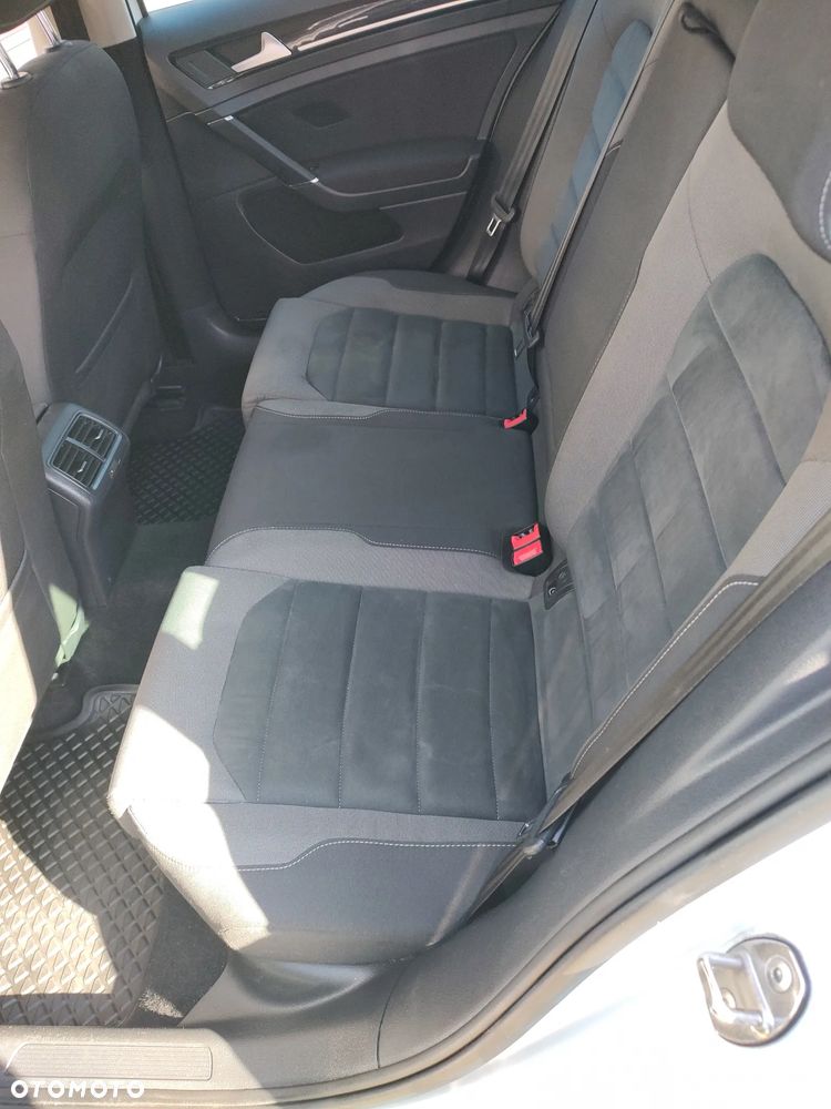 Volkswagen Golf 1.4 TSI BMT Highline - 15