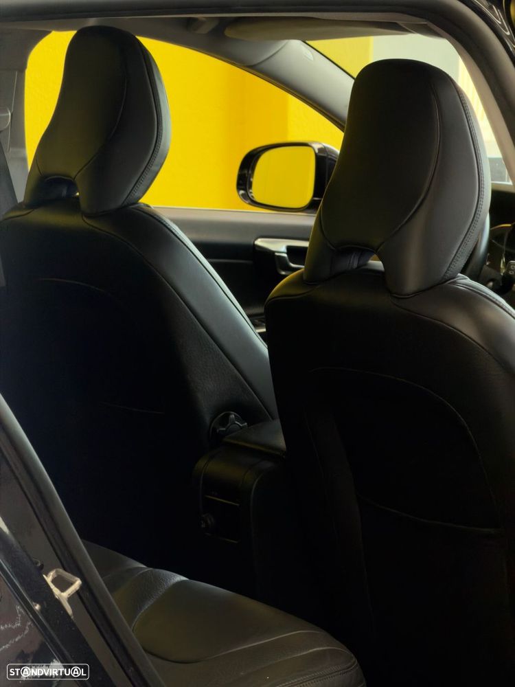 Volvo V60 - 12