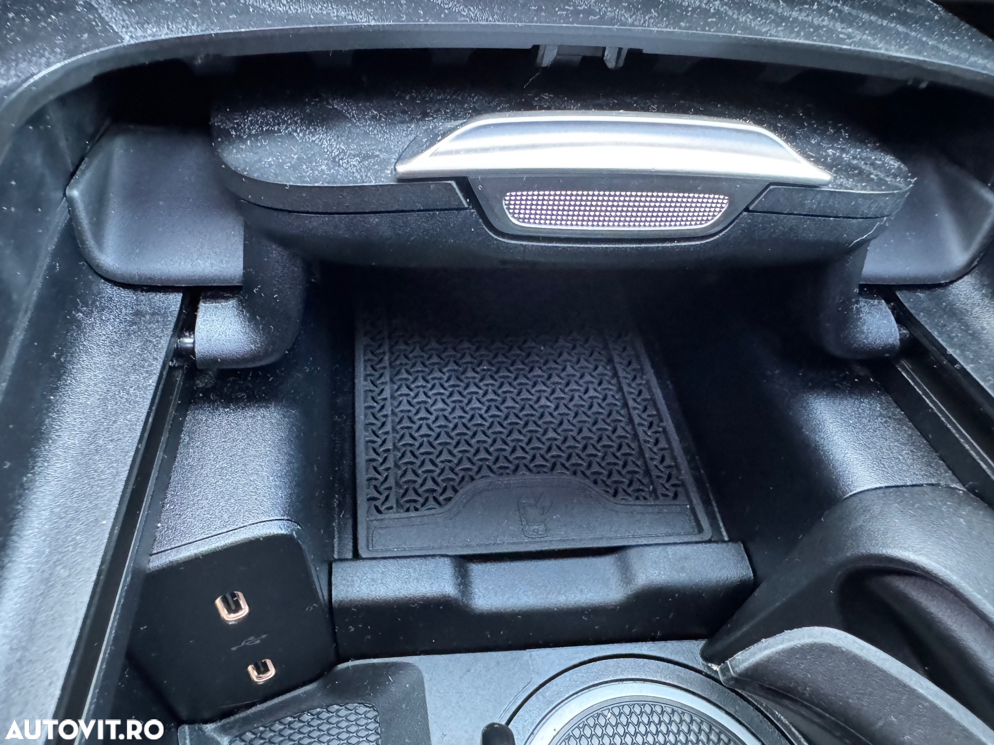 Mercedes-Benz E 220 d T 9G-TRONIC Edition AVANTGARDE - 18