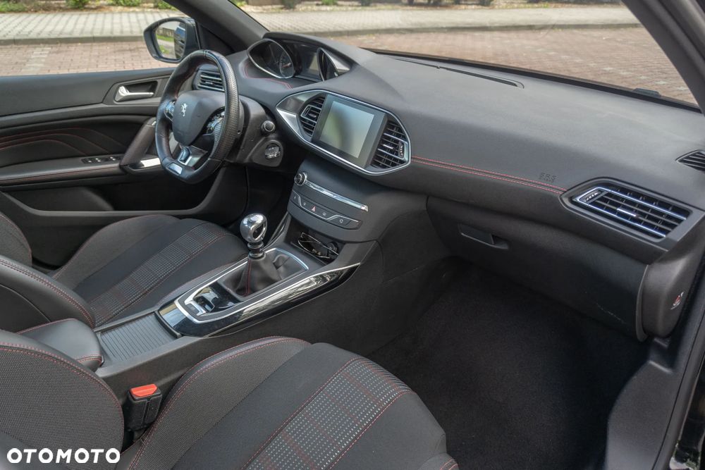 Peugeot 308 PureTech 130 GPF Stop & Start GT - 14