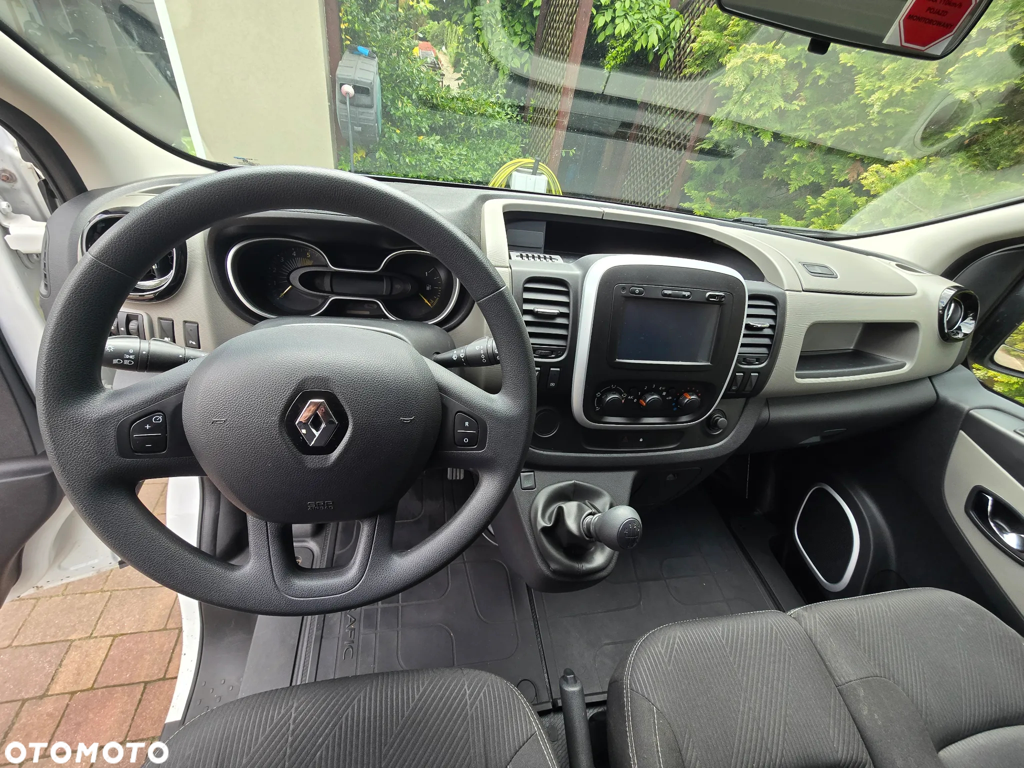 Renault Trafic - 15