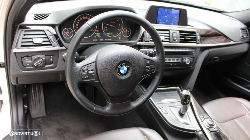 BMW 320 d Sport-Aut. Luxury Line - 29