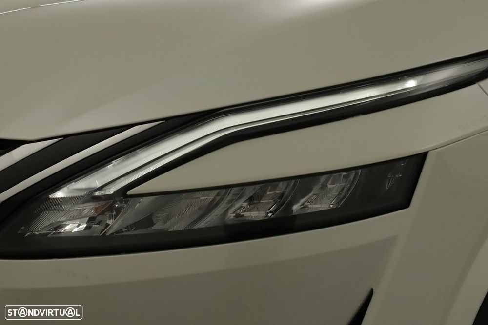 Nissan Qashqai 1.3 DIG-T N-Connecta LED - 6