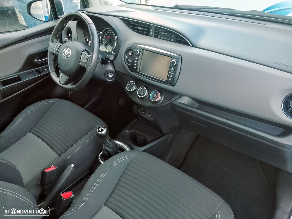 Toyota Yaris 1.0 VVT-i Comfort+P.Style - 10