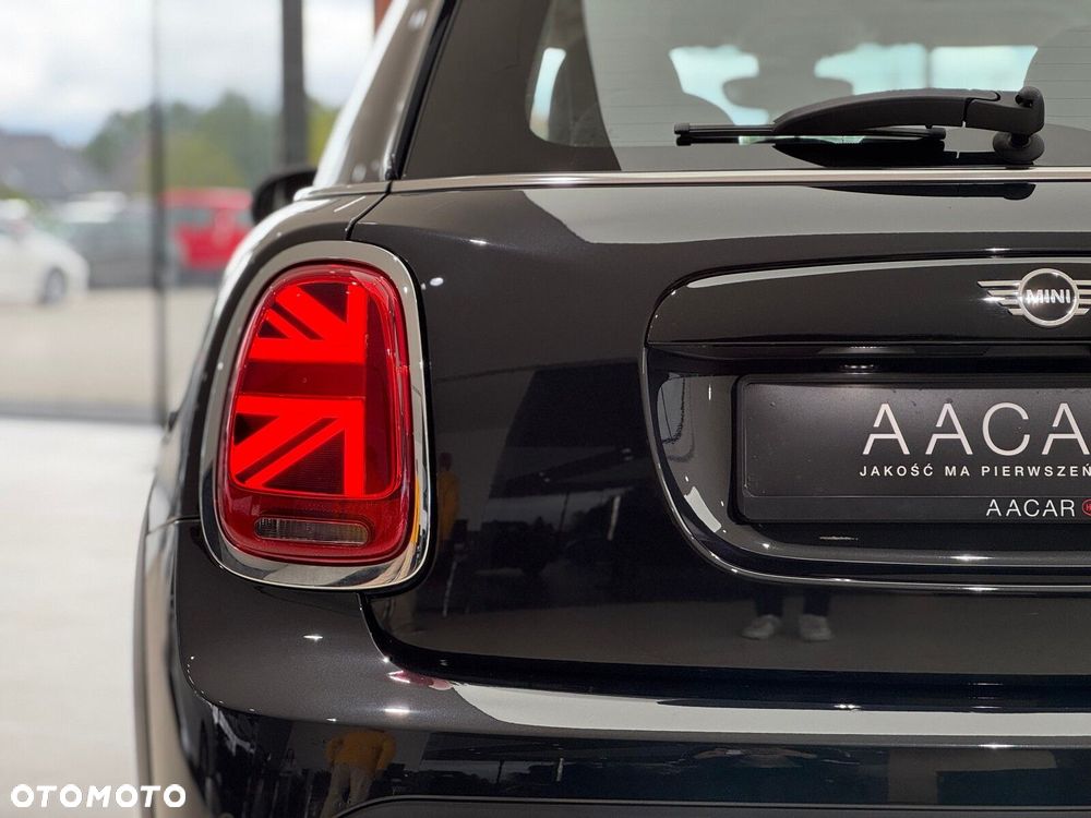 MINI Cooper Standard - 39