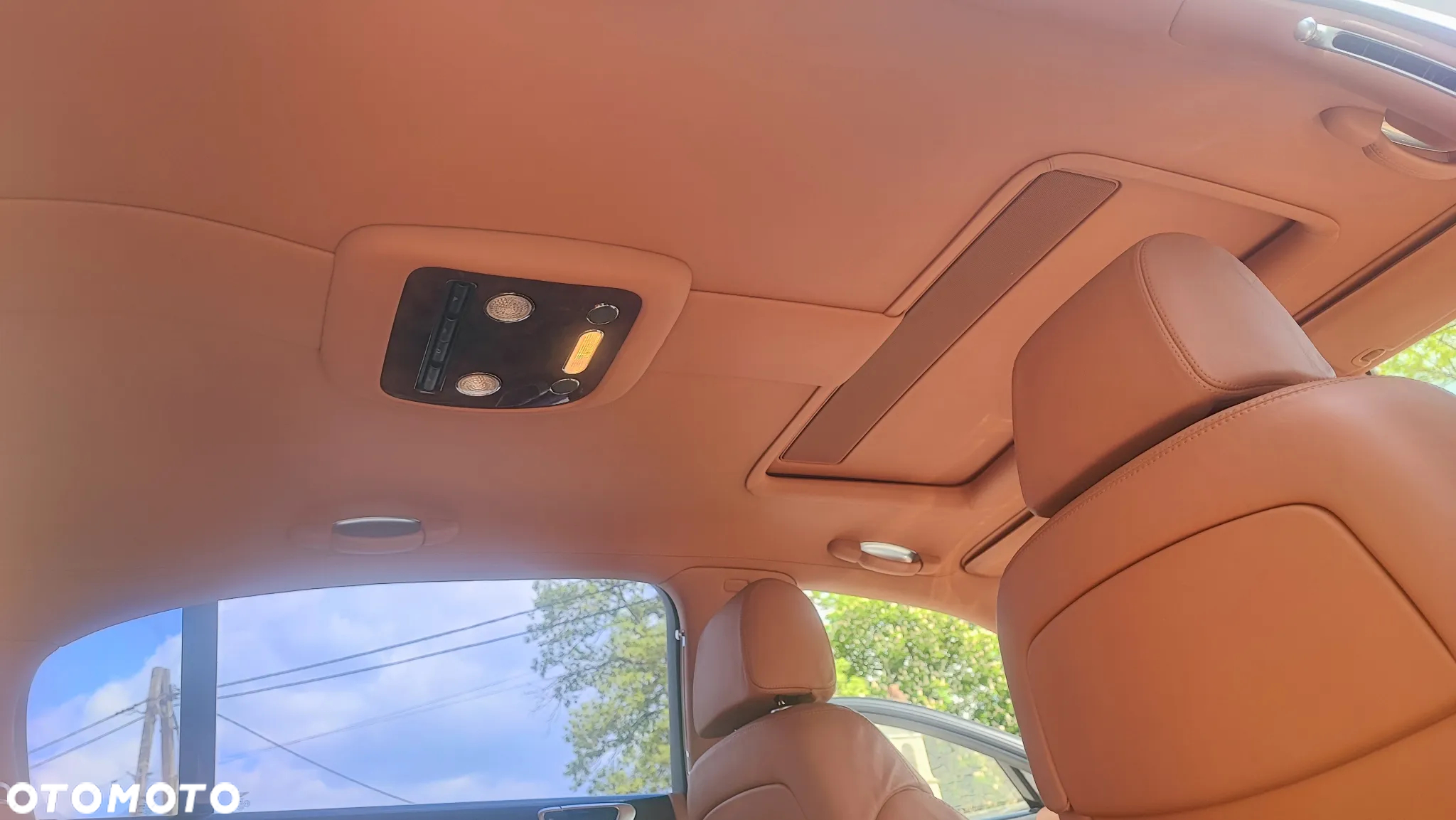 Bentley Flying Spur Continental - 30