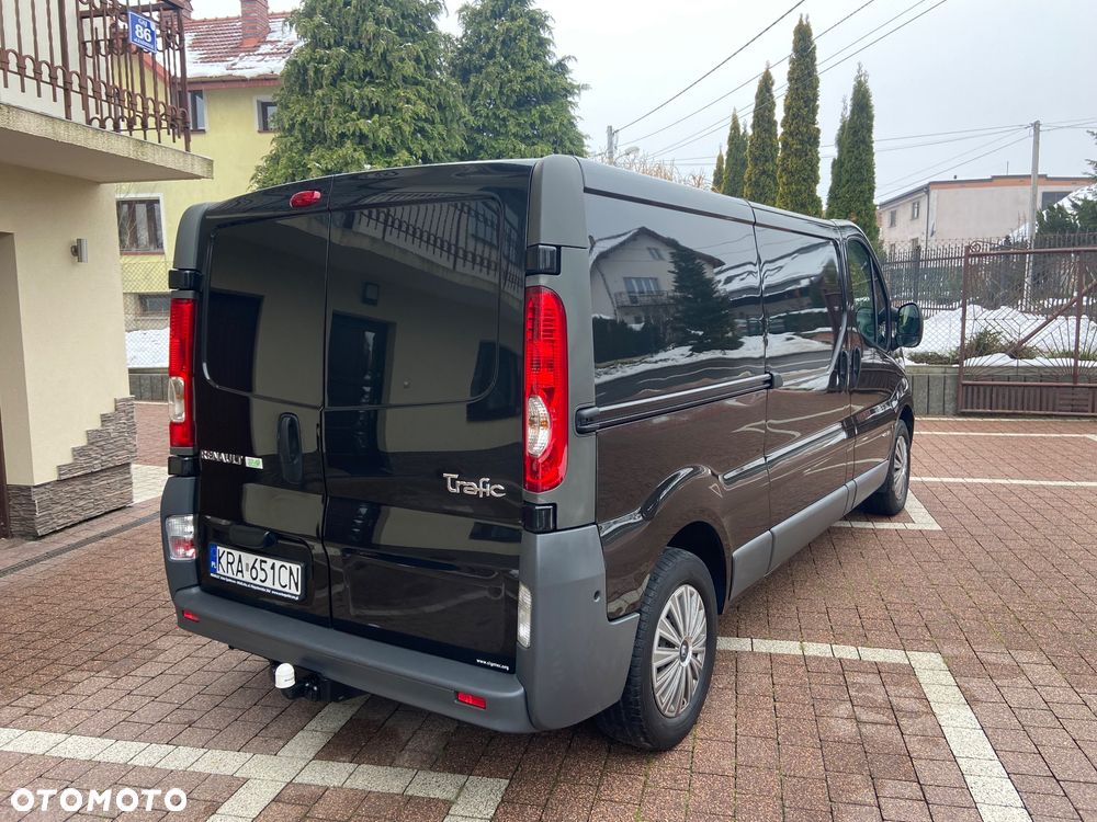 Renault Trafic - 10