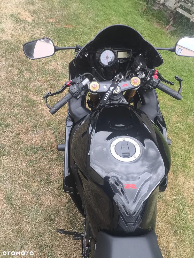 Suzuki GSX-R - 22