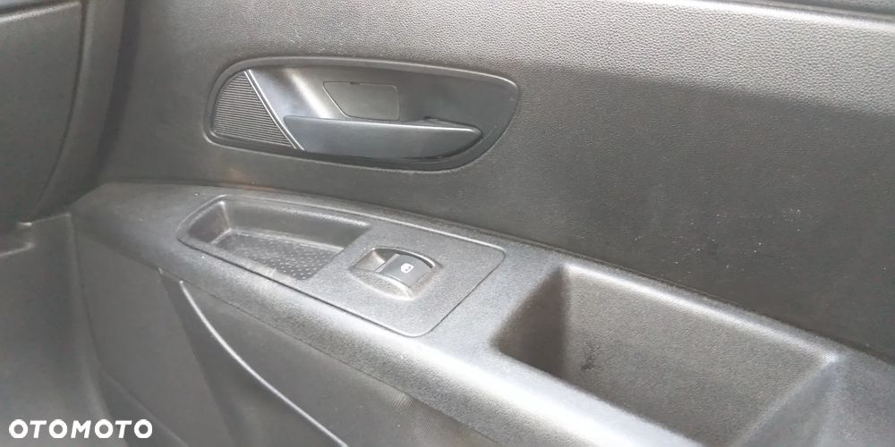 Fiat Grande Punto - 15
