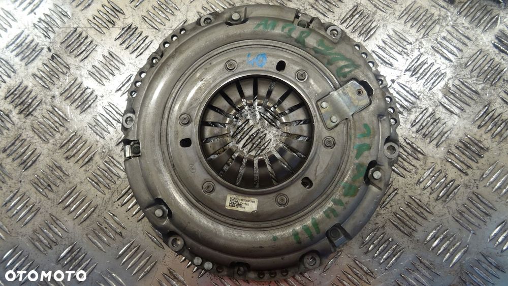renault oe 302059239r 123101516r nr40 - 2