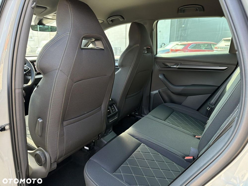 Skoda Karoq 1.5 TSI ACT Sportline DSG - 21