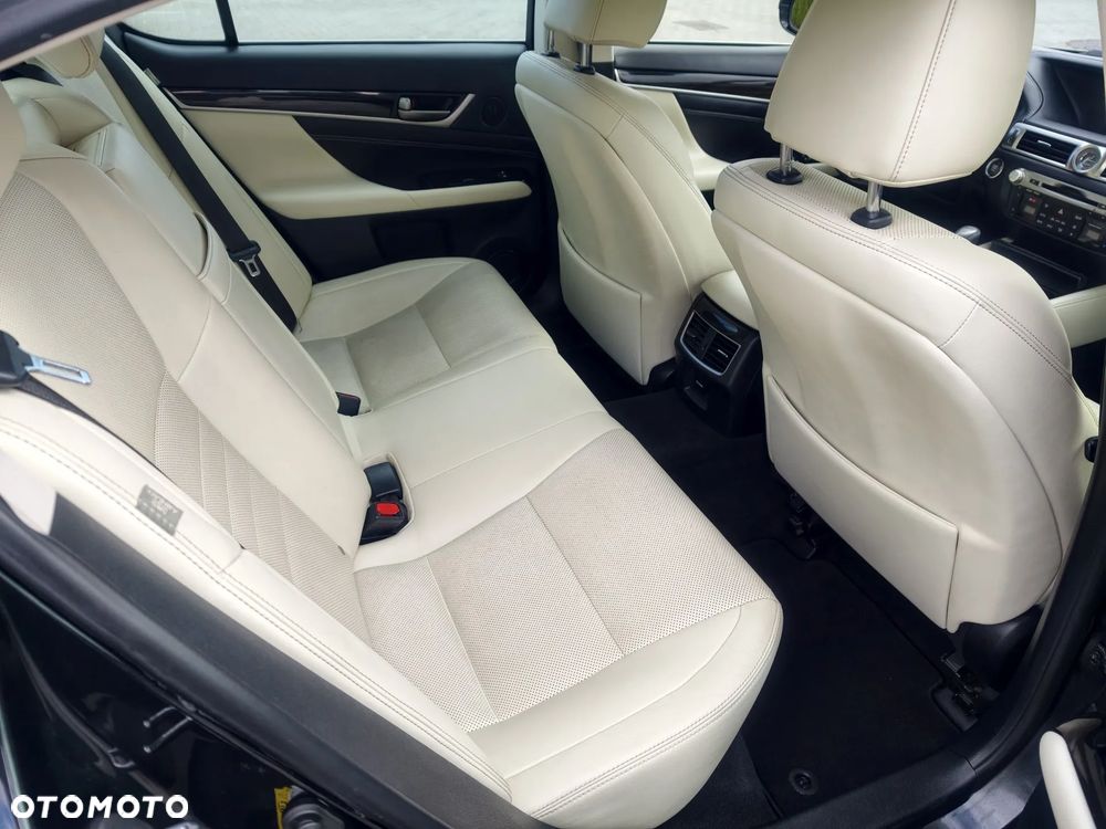 Lexus GS 200t / 300 Elegance - 14