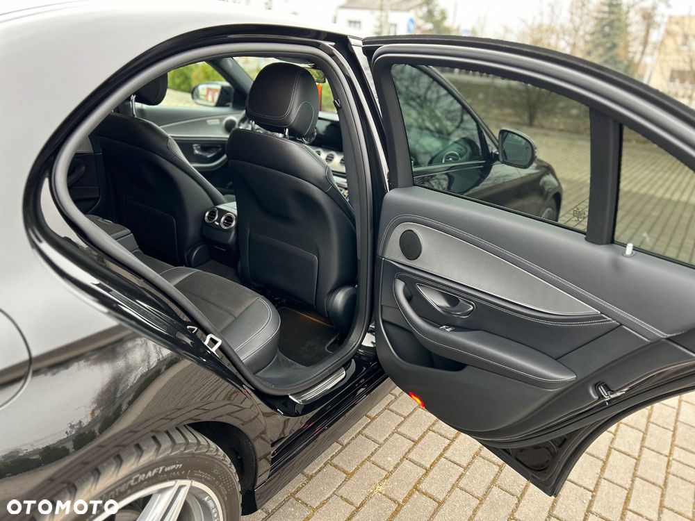 Mercedes-Benz Klasa E 220 d 9G-TRONIC AMG Line - 11