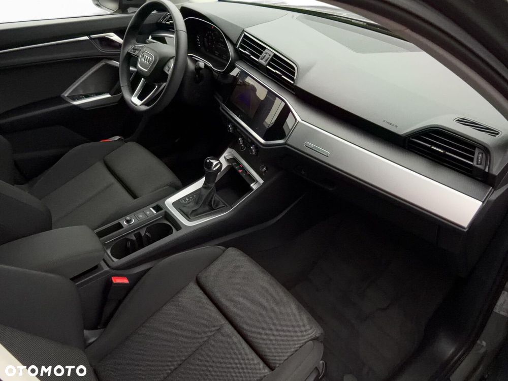 Audi Q3 35 TFSI Advanced S tronic - 26
