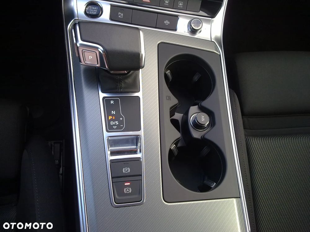 Audi A6 40 TDI S tronic sport - 29