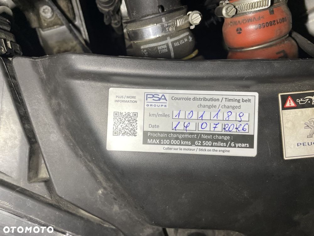 Peugeot 208 1.2 PureTech GPF Allure S&S EAT6 - 19
