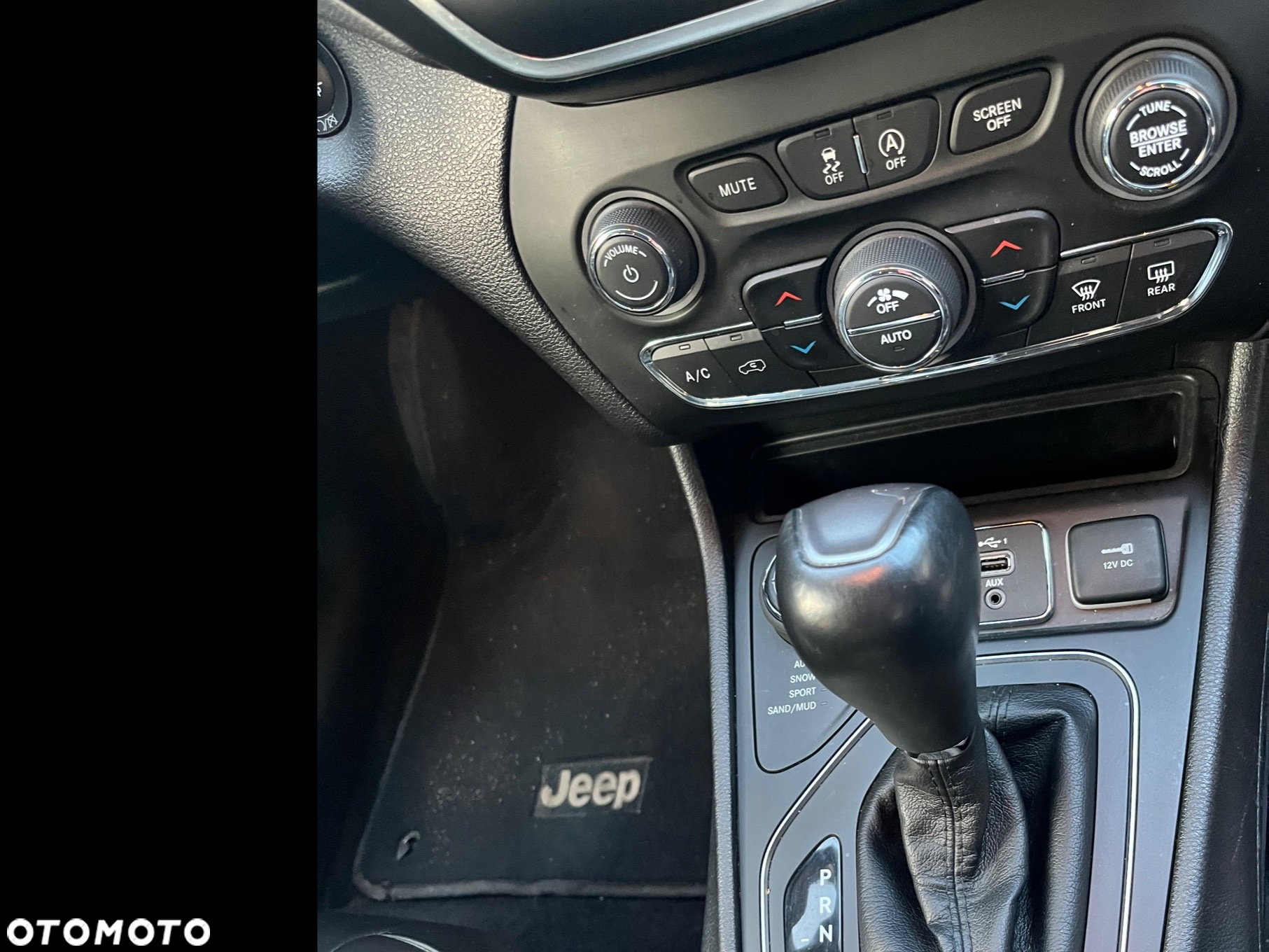 Jeep Cherokee 3.2 V6 Active Drive I Limited - 11