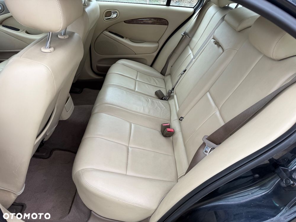 Jaguar S-Type 3.0 V6 Executive - 7