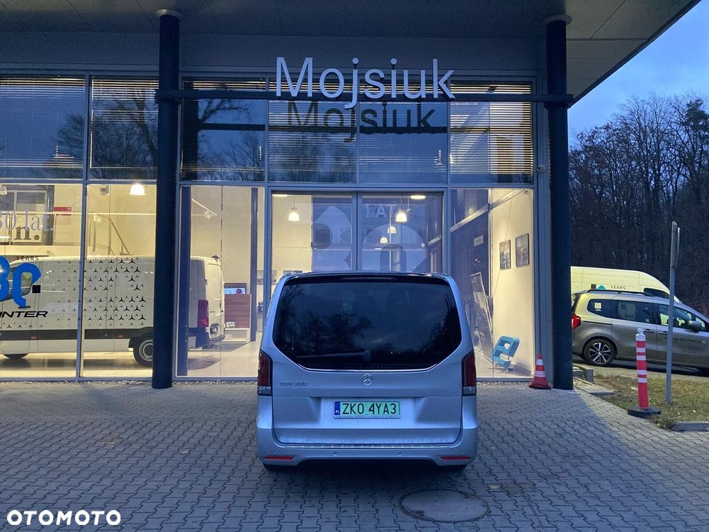 Mercedes-Benz EQV - 10