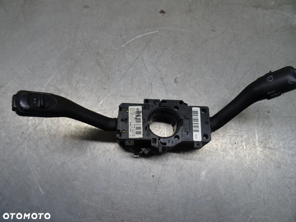 SKODA SUPERB I 01-05 2.8 V6 MANETKA PRZEŁĄCZNIK ZESPOLONY 8L0953513H - 1